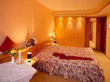Hotel Dreilaenderblick Урен Удобства фото